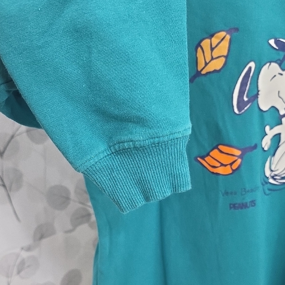 Vera Bradley x Peanuts Snoopy Autumn Crewneck - Size Medium - Picture 6 of 7